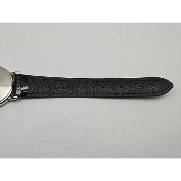 Womens Timex Weekender Indiglo Silver Tone 31mm Quartz Watch New Battery WR 30M - Picture 11 of 13